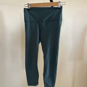 Yogalicious Teal High-Rise Capri Leggings
